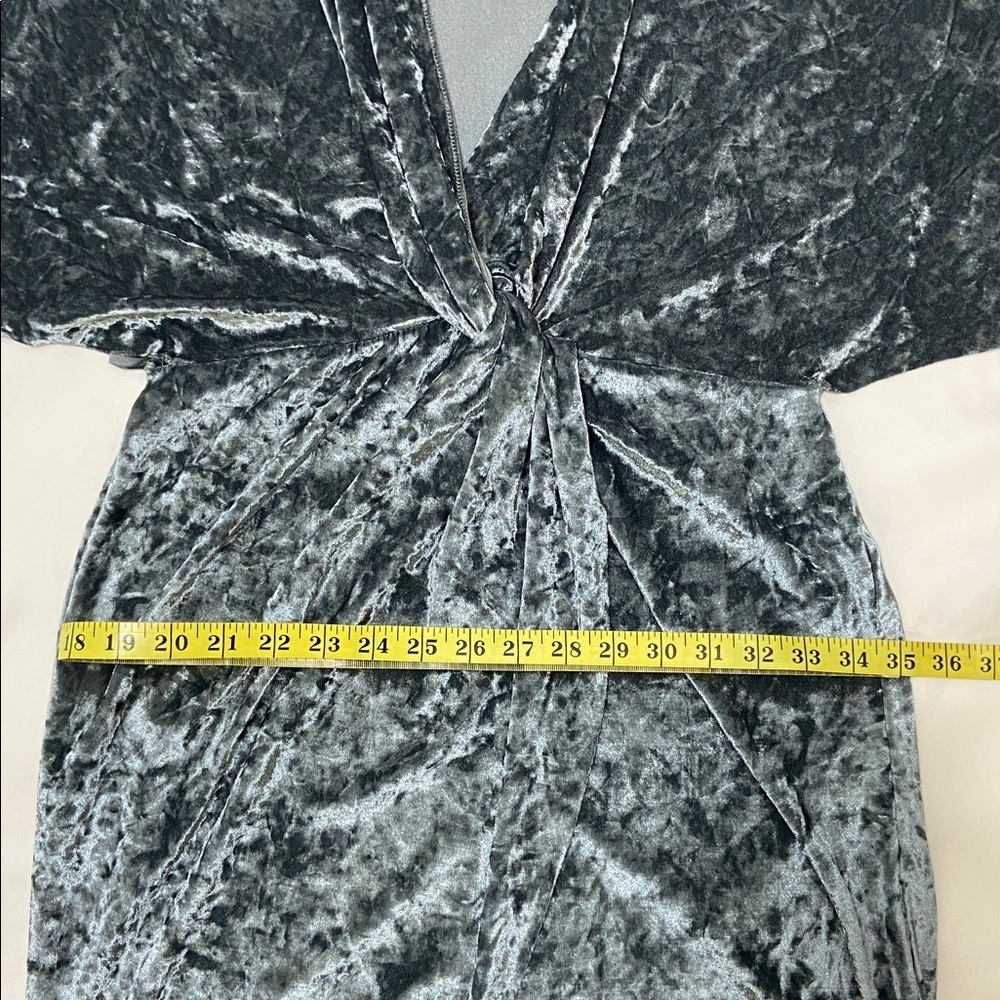 Zara Basic Women’s Gray/Teal Crush Velvet Wrap Dress.Size-Large. - Picture 7 of 12